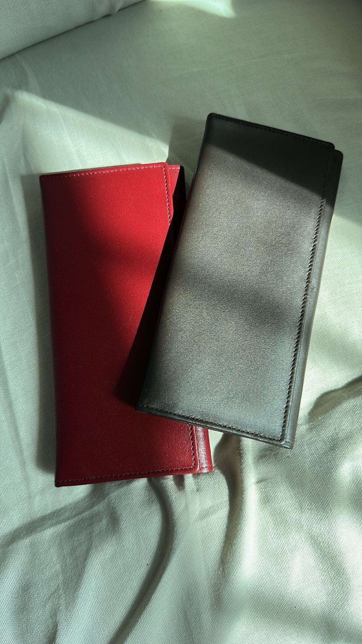 Buttoned Long Wallet