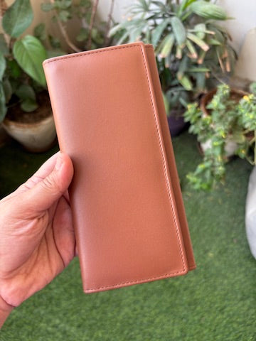 Buttoned Long Wallet