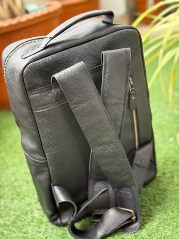 Karachi Bagpack