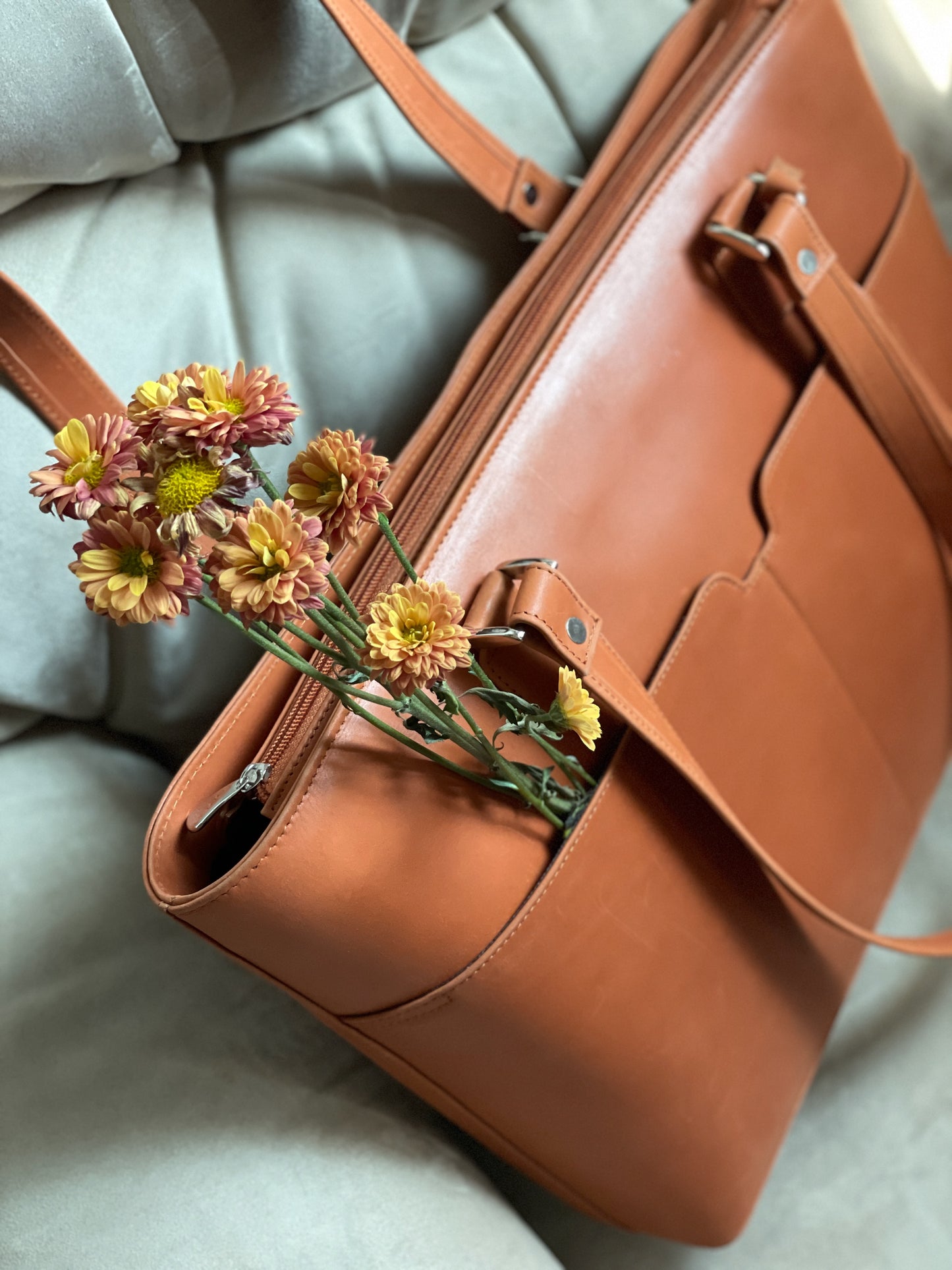 Zipper Tote Bag