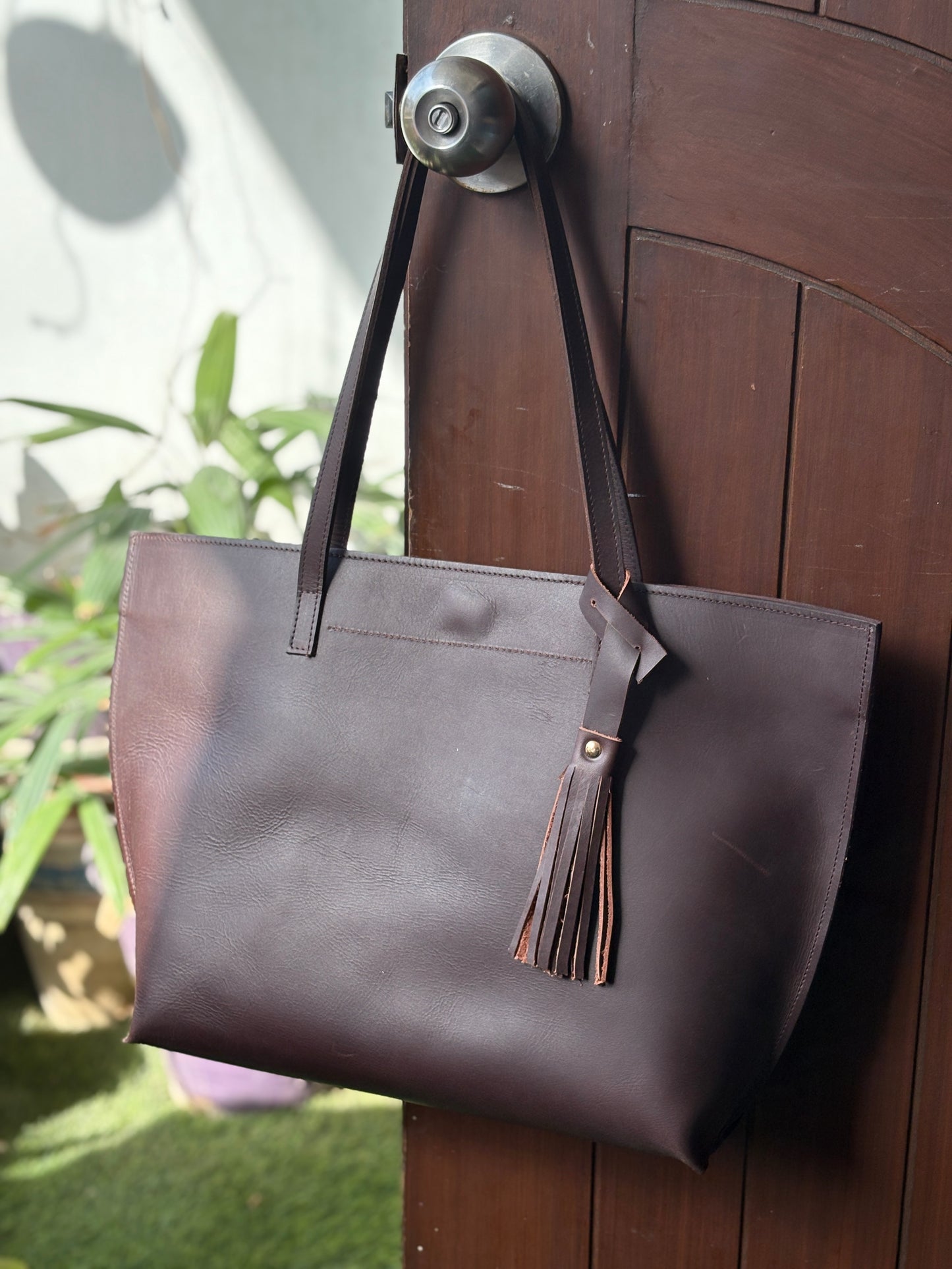 Classic Tote Bag (Raw)