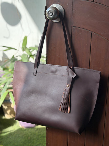 Classic Tote Bag (Raw)