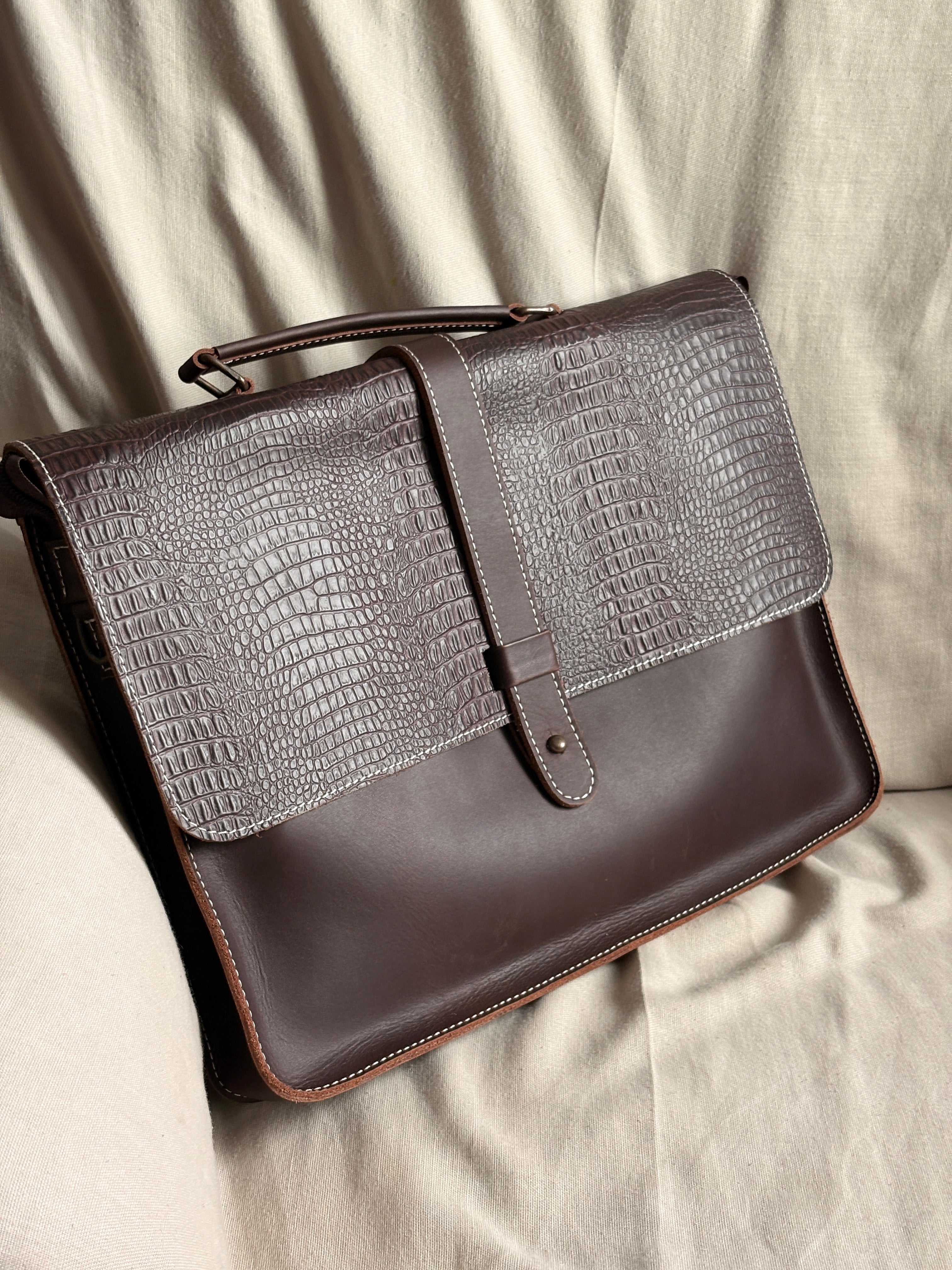 Messenger Bag