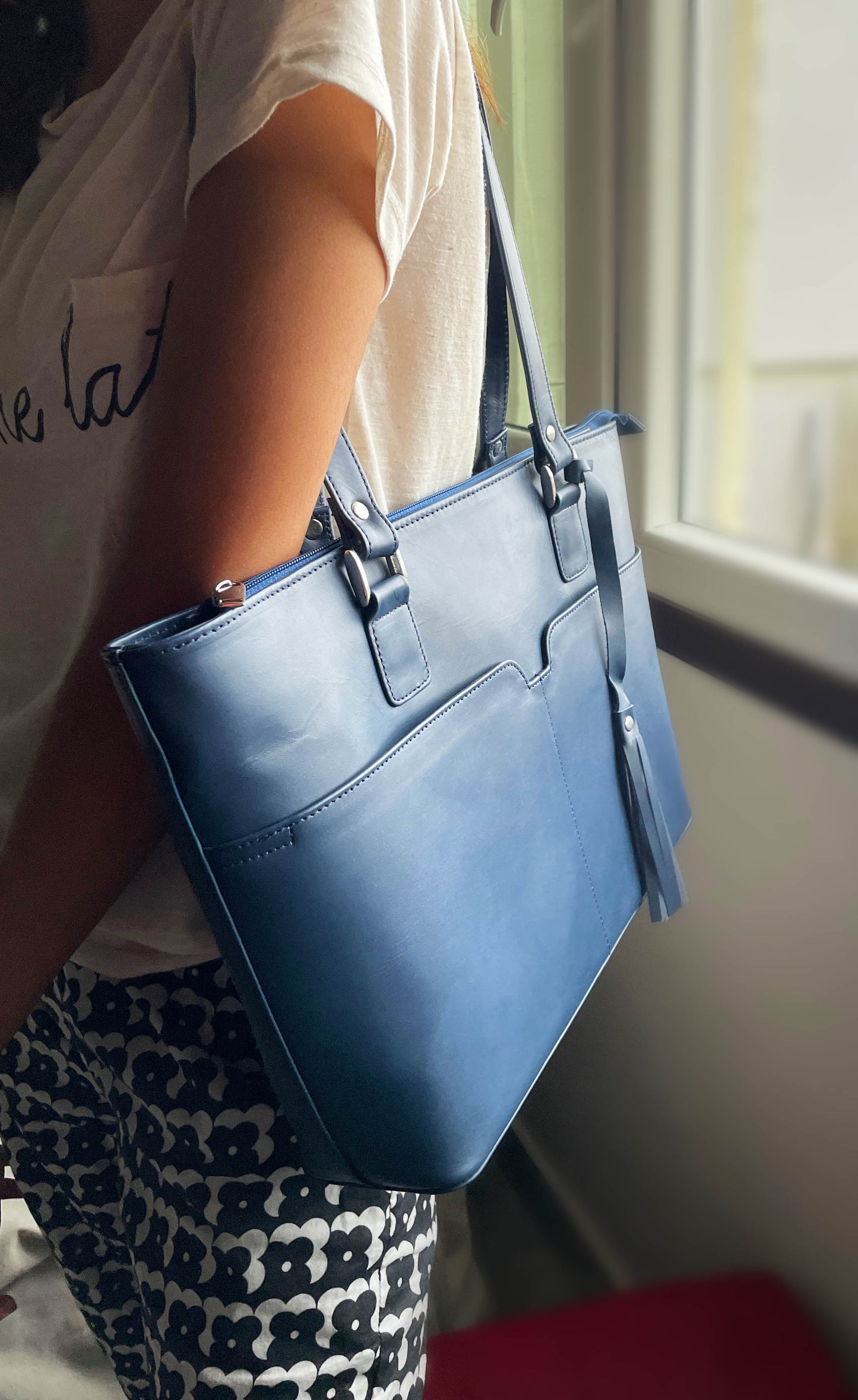 Zipper Tote Bag
